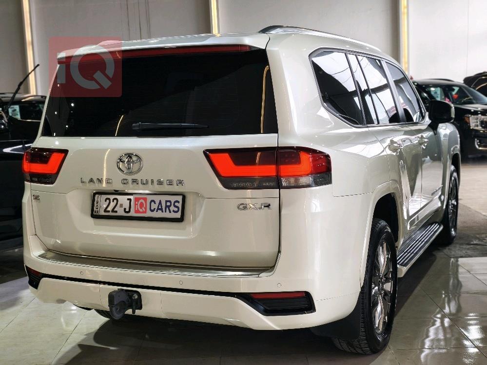 تويوتا لاندكروزر